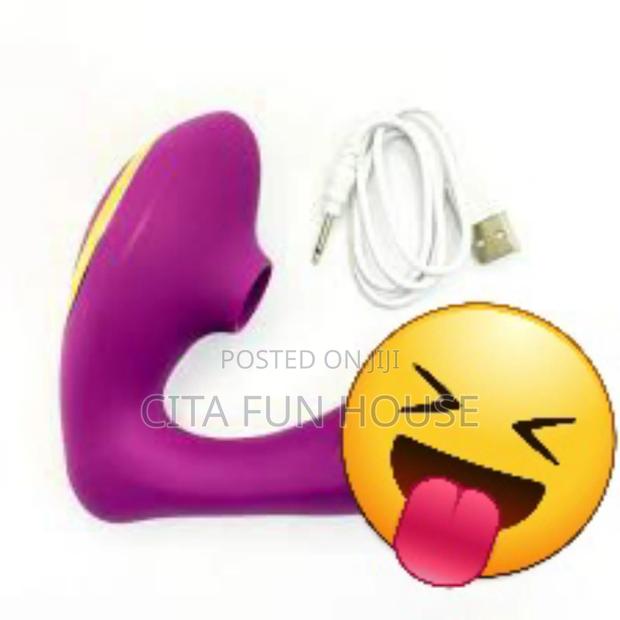 Double Wearable Orgasm Vibrator With Clitoral Sucker · Photo 2