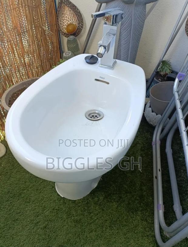 Bidet - Female Urinal Pot Complete · Photo 3