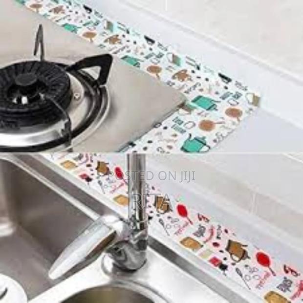 Colourful Kitchen and Washroom Tape photo 2
