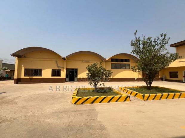 213sqm Warehouse for Rent at Tema C9 · Photo 1