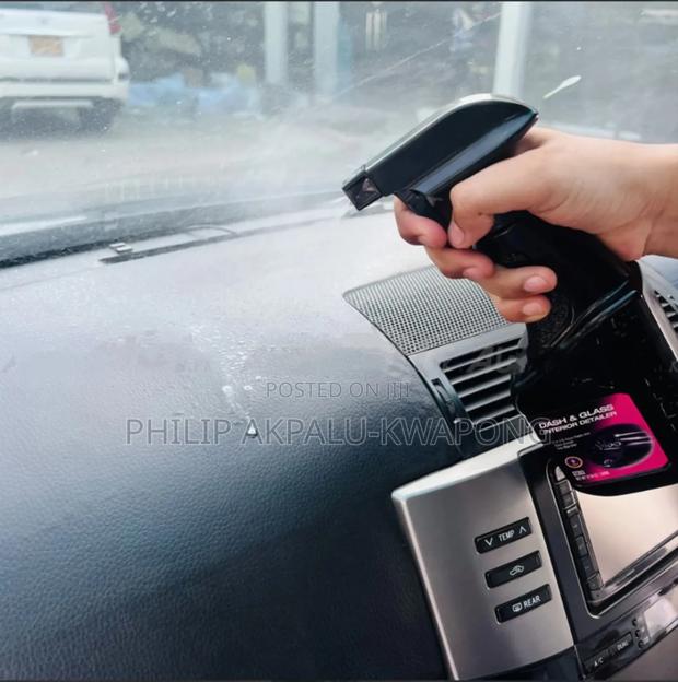 Dashboard Glass Detailer photo 3