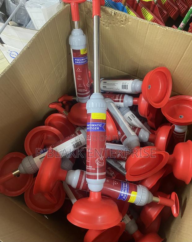 Toilet Vacuum Pump/ Plunger · Photo 4