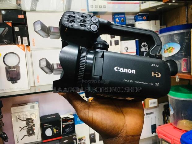 Canon XA10 Camcorder Plus Free Sd Card · Photo 2