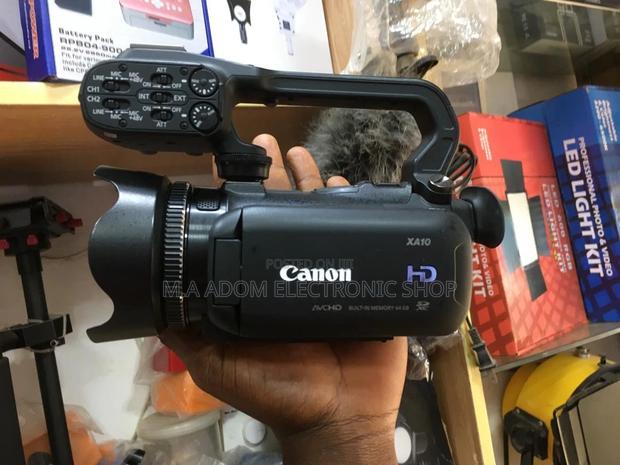Canon XA10: Your Portable Studio · Photo 2