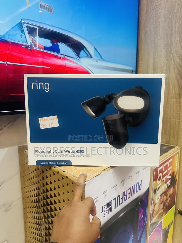 Text Us for Your Floodlight Cam Wired Pro · Photo 2
