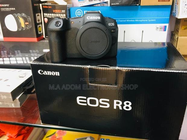 Canon EOS R8 Body Only Camera: Mirrorless Powerhouse · Photo 2