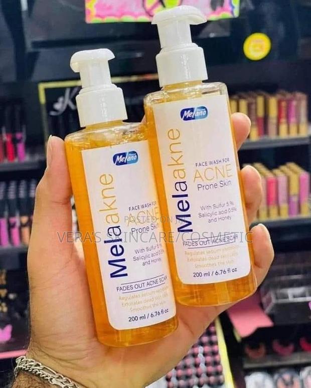 Melaakne Acne Face Cleanser · Photo 2
