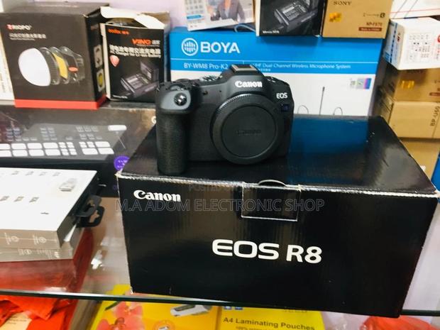 Canon EOS R8 - Your All-in-One Creative Tool · Photo 2
