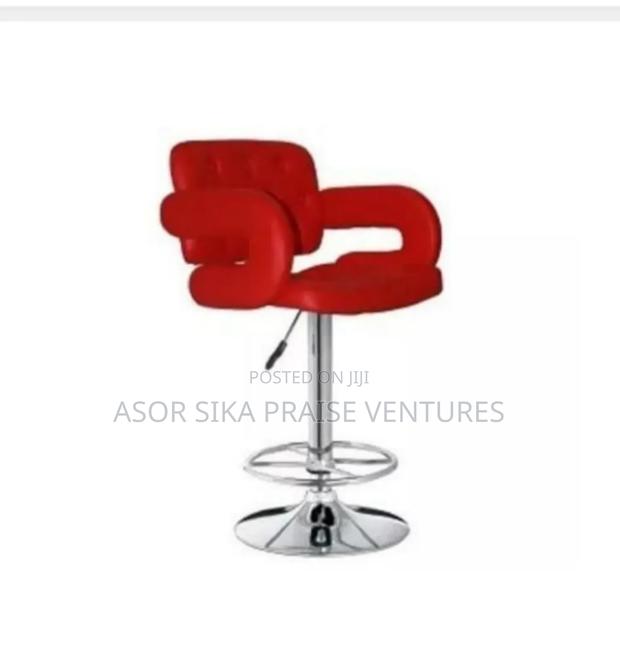 Nice Bar Chair · Photo 2