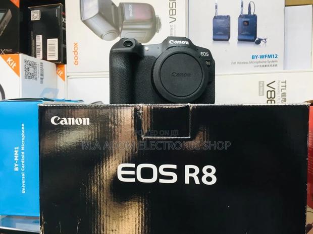 Canon EOS R8 - Compact Power for Creative Expression · Photo 2