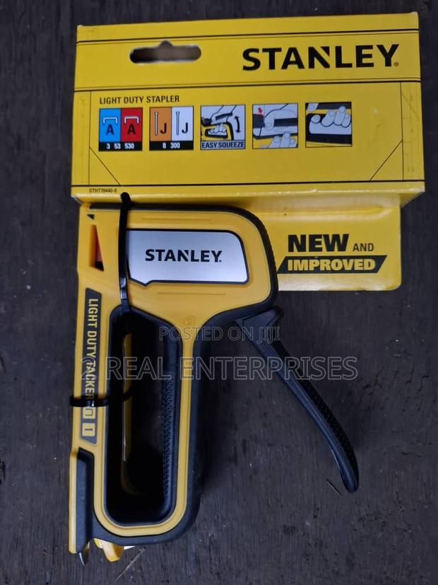 Stanley Light Duty Staple Gun 704400 · Photo 3