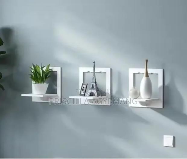 3 Set Beautiful Wall Shelves photo 3
