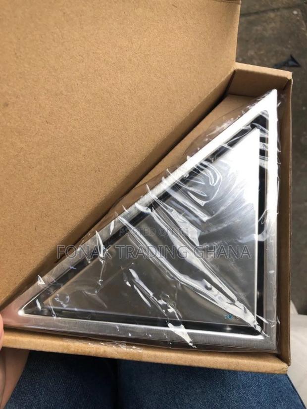 Triangle Floor Drain | Floor Drainage photo 2