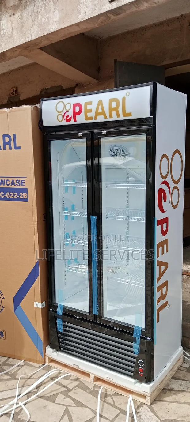 Showcase Fridge 518 Litres~Makes Display Attractive