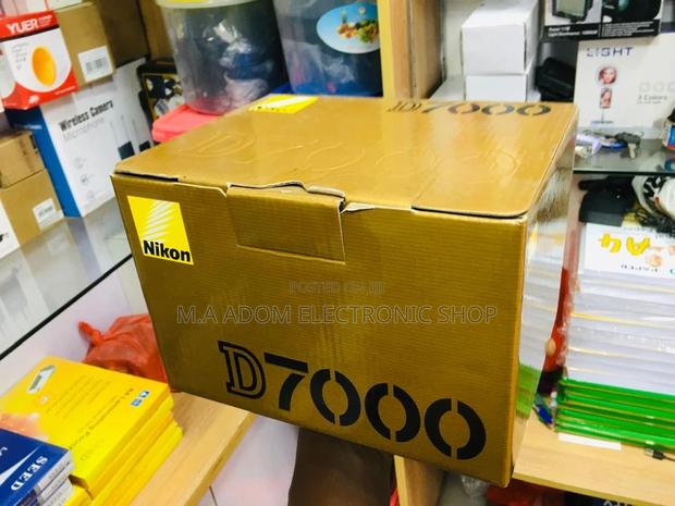 Nikon D7000 DSLR: Capture Your Vision · Photo 2