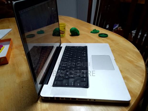 Laptop Apple MacBook 2010 8GB Intel Core i7 HDD 1T · Photo 1