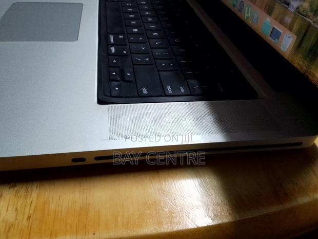 Laptop Apple MacBook 2010 8GB Intel Core i7 HDD 1T · Photo 3