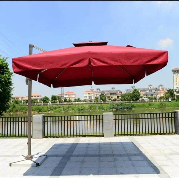 Big Outdoor Umbrella (Otdum-1027) · Photo 2