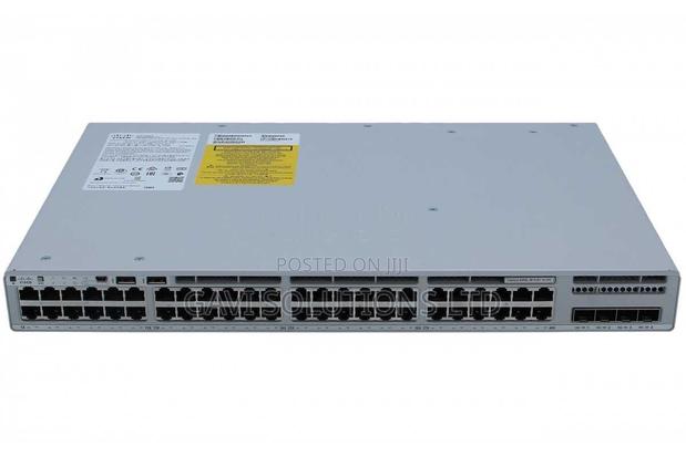 Cisco 9200L Poe+