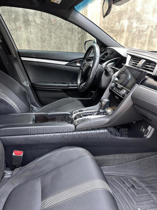 Honda Civic EX-L Sedan 2019 Black