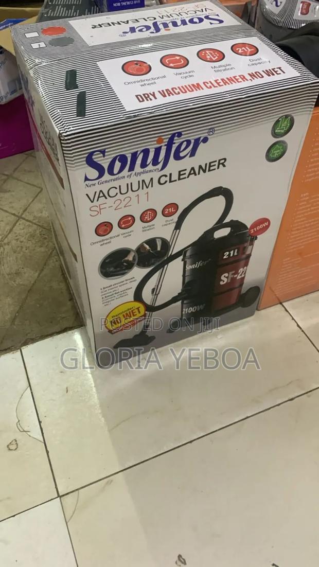 Vacuum Cleaner