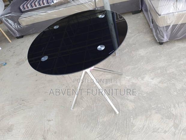 Dining Glass Table · Photo 2