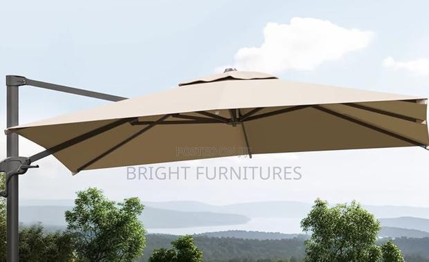 Rotational Patio Canopy · Photo 3