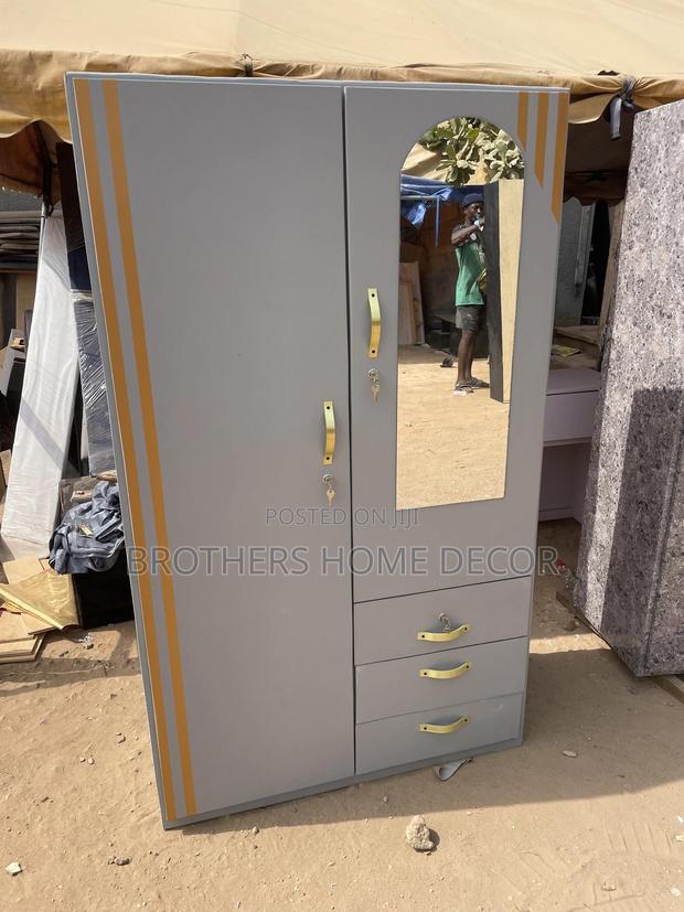 Perfect 2in1 Wardrobe // Very Strong And Durable photo 2