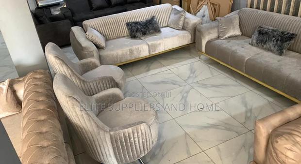 Executive Sofa Set 2+2+1+1 · Photo 1