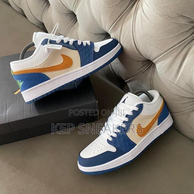 Air Jordan 1 Low Se Multi-Texture · Photo 4