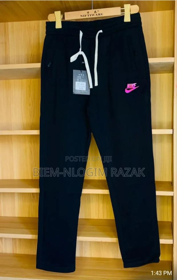 Original Nike Free Leg Joggers Available in Stock