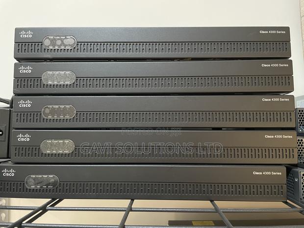 Cisco Router 4300 Series photo 5