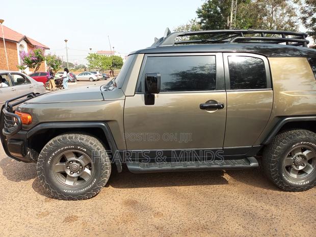 Toyota FJ Cruiser Base 4x4 2008 Green photo 10
