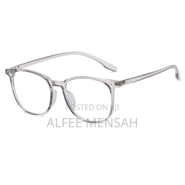 UV Transparent Spectacle