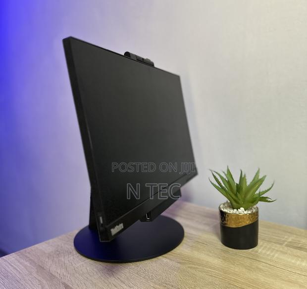 Lenovo ThinkCentre M810z AIO 8GB Intel Core I5 SSD 256GB photo 2