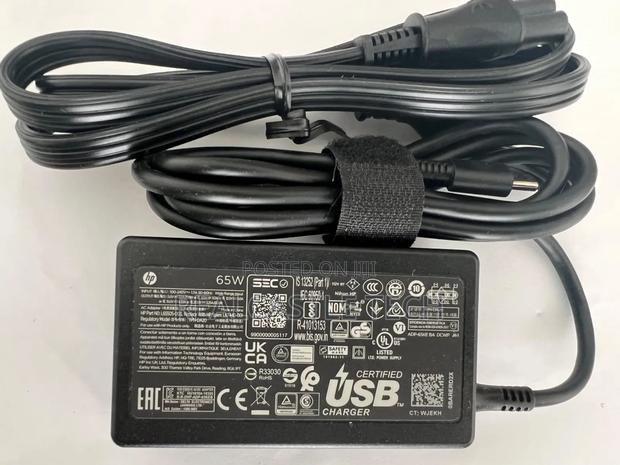 HP Original Type C Charger photo 5