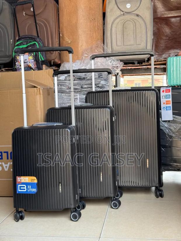 3set Extra Quality Zipless Luxury Anticrake Luggages · Photo 1