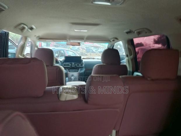 Toyota Land Cruiser 4.5 V8 GX-R 2013 Black photo 2