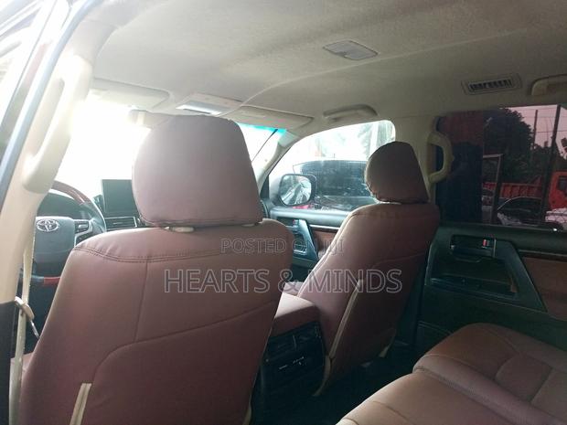 Toyota Land Cruiser 4.5 V8 GX-R 2013 Black photo 4