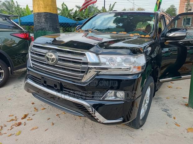 Toyota Land Cruiser 4.5 V8 GX-R 2013 Black photo 6