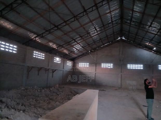 Nice Warehouse at Kaase · Photo 2