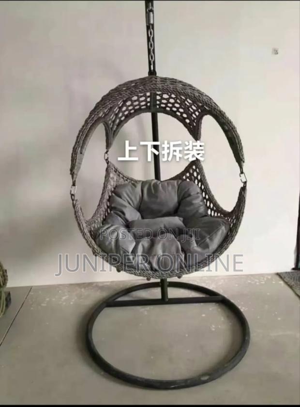 Swing Chair Dark Gray · Photo 2