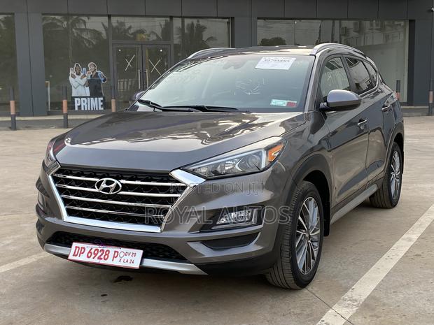 Hyundai Tucson SEL AWD 2020 Gray photo 2
