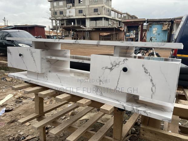 Tv Stand 5 Feet Long · Photo 4