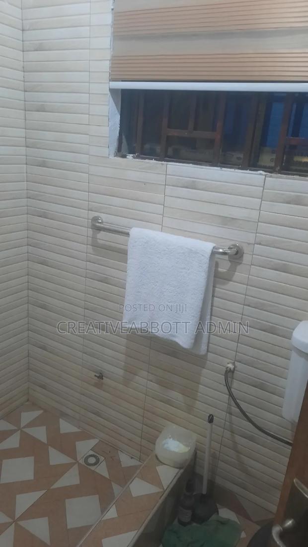 Furnished Rooms for Short Rental photo 8