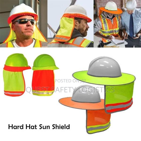 Helmet Sun Shade · Photo 3