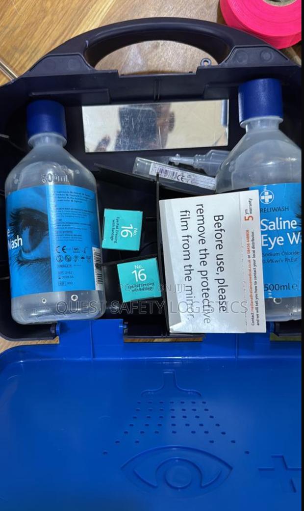 Portable Eye Wash · Photo 3
