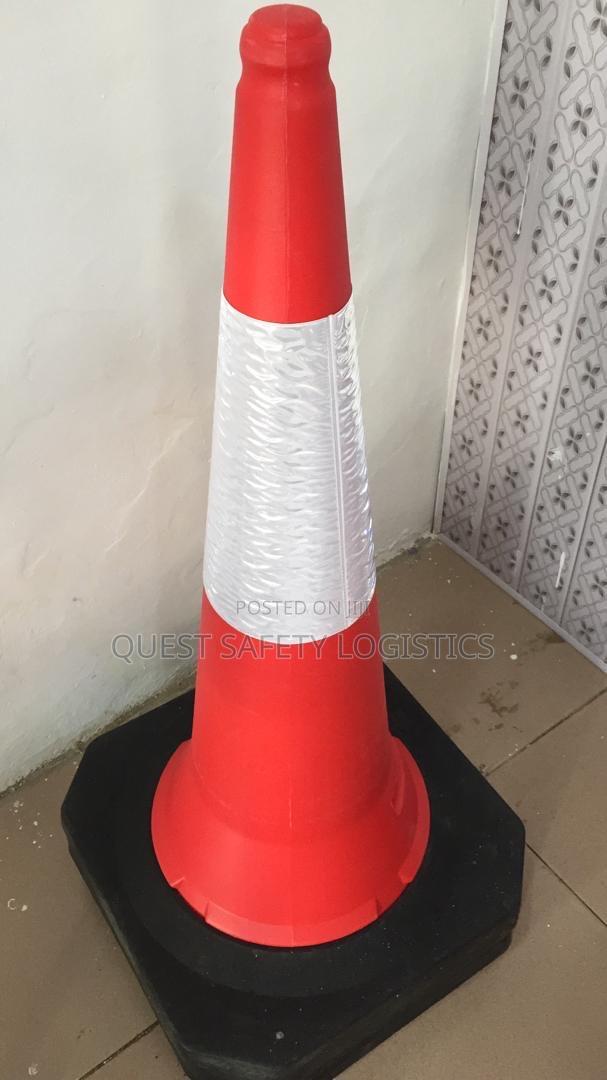 Reflective Cone · Photo 2