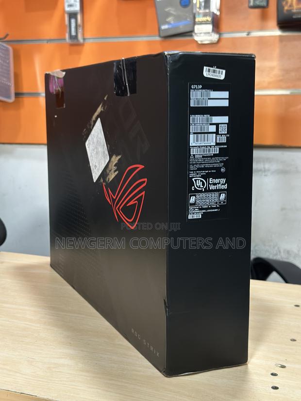 New Laptop Asus ROG Strix G17 16GB AMD Ryzen 9 SSD 1T photo 2