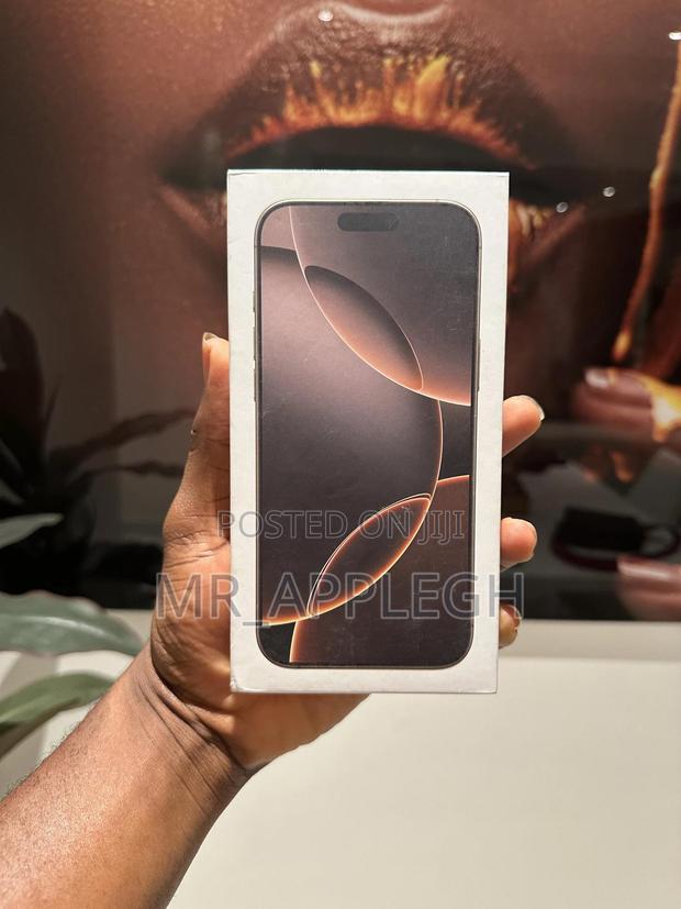 New Apple iPhone 16 Pro Max 256 GB Gold